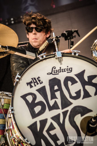 The_Black_Keys_Hurricane_14-9
